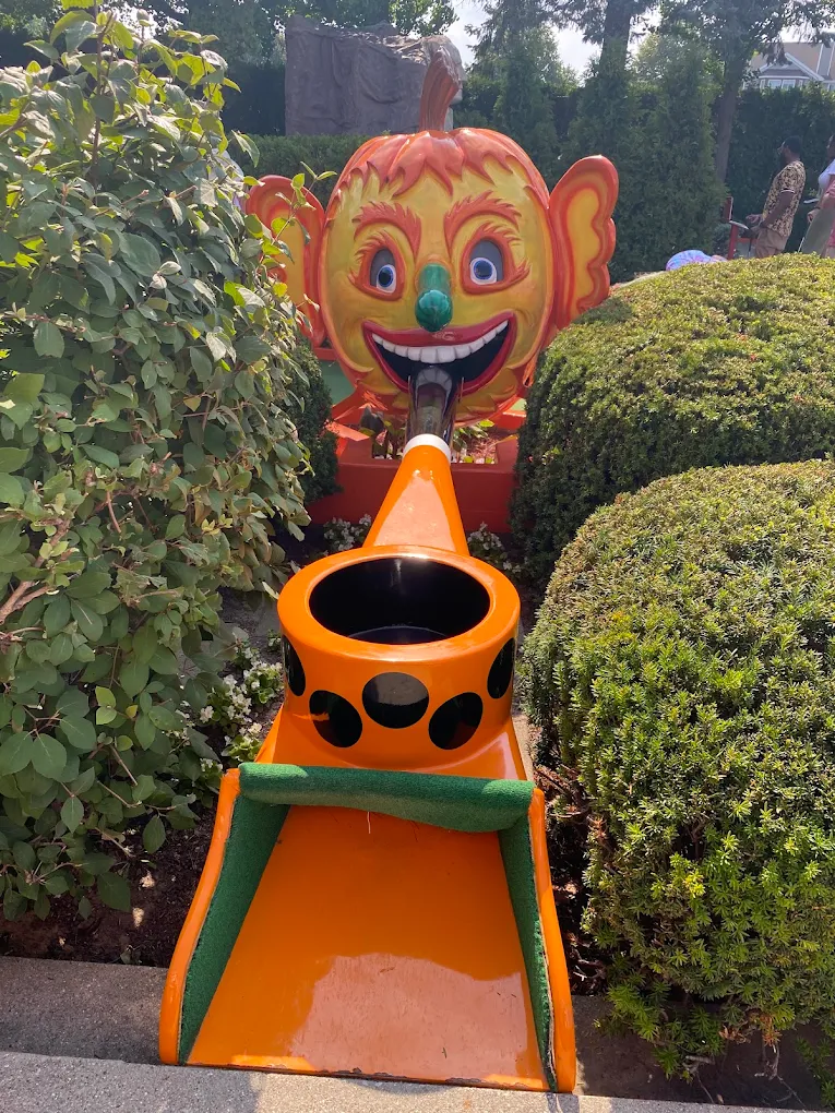 The Grinning Clown