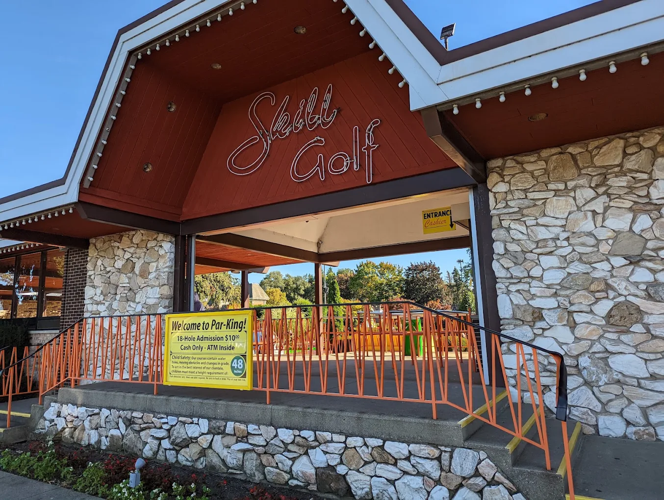 Par-King Skill Golf entrance with vintage neon sign